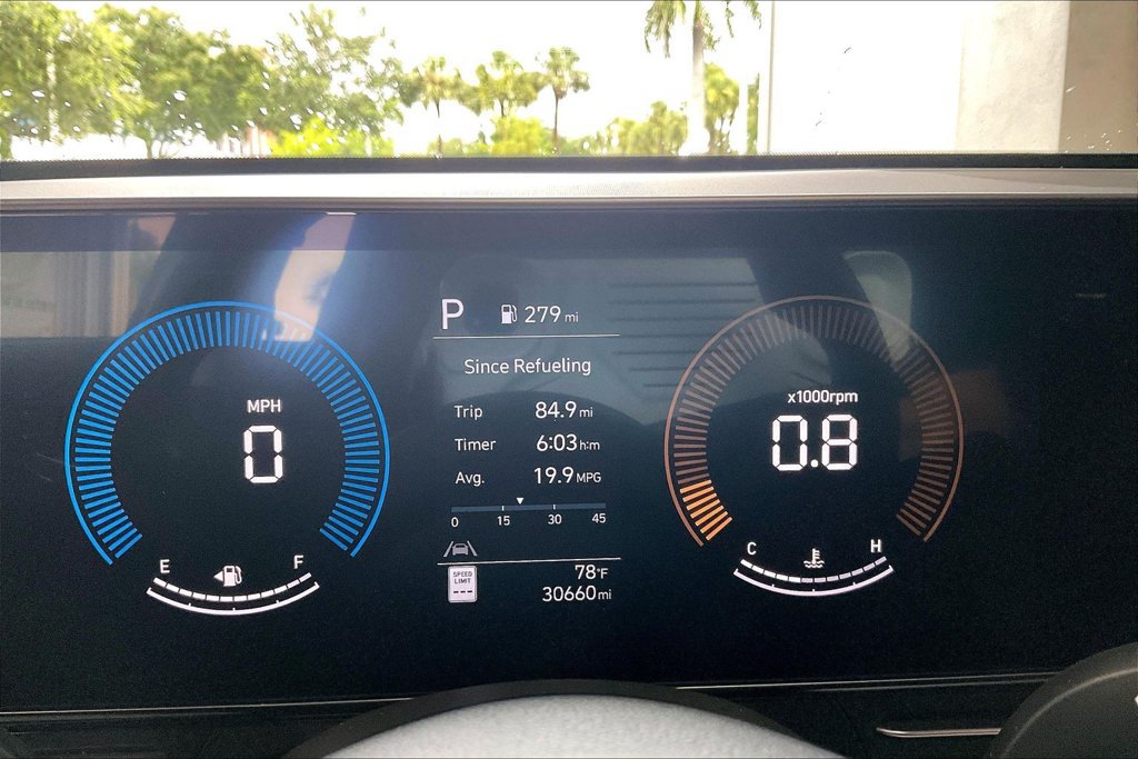 Used 2025 Hyundai Kona SEL AWD/4WD image 7