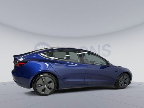 Used 2023 Tesla Model 3 Standard Range RWD image 21