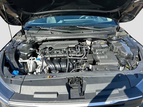 New 2025 Kia K4 LXS image 27