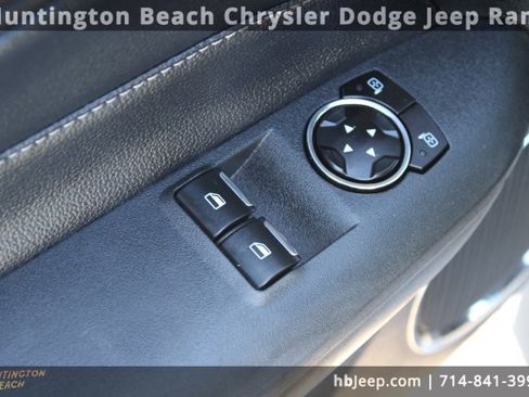 Used 2023 Ford Mustang Premium image 9