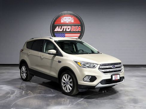 Used 2017 Ford Escape Titanium AWD/4WD image 1