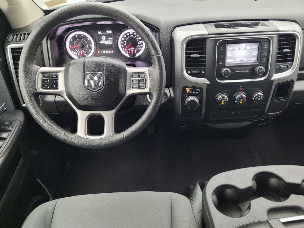 Used 2022 RAM 1500 Classic SLT RWD image 22