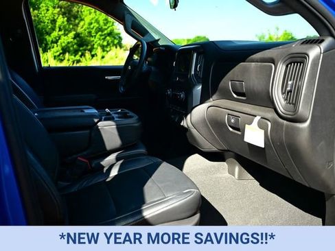 New 2025 Chevrolet Silverado 1500 Custom image 15