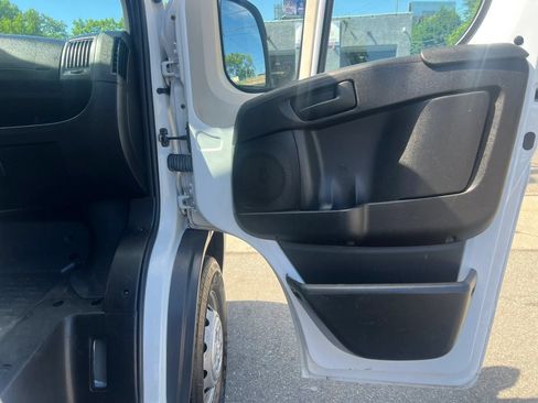 Used 2018 RAM ProMaster 2500 FWD image 26