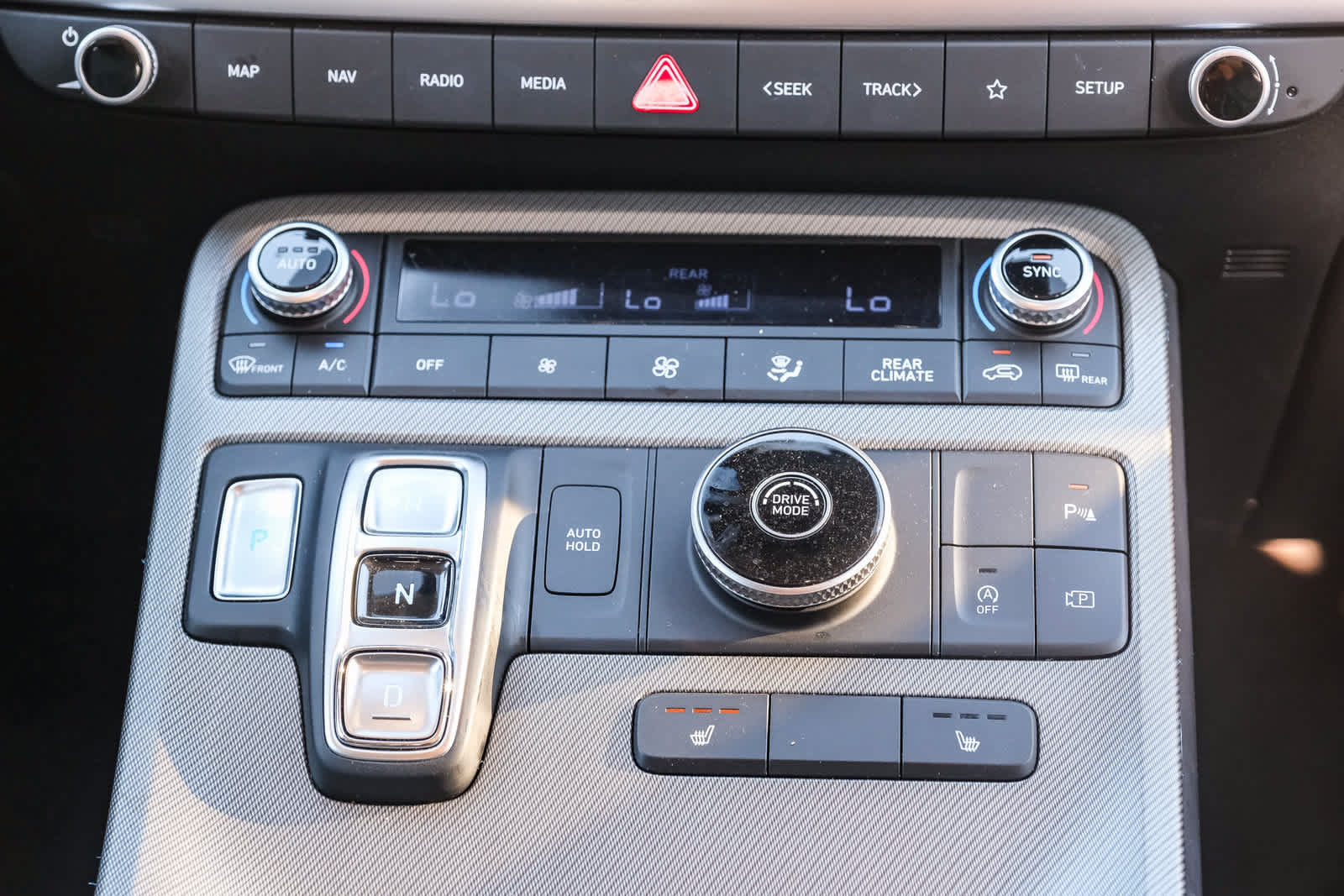 Used 2024 Hyundai Palisade SEL FWD image 15