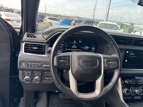 Used 2022 GMC Yukon Denali w/ Max Trailering Package image 13