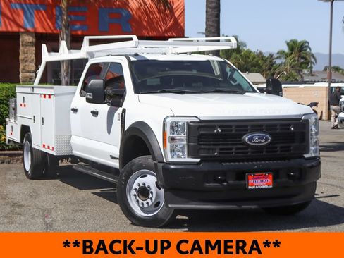 Used 2023 Ford F550 2WD Crew Cab Super Duty image 2