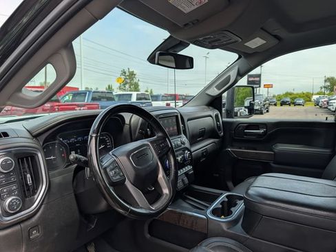 Used 2023 GMC Sierra 2500 Denali AWD/4WD image 14