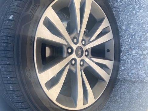 Used 2021 Ford Expedition Platinum AWD/4WD image 10