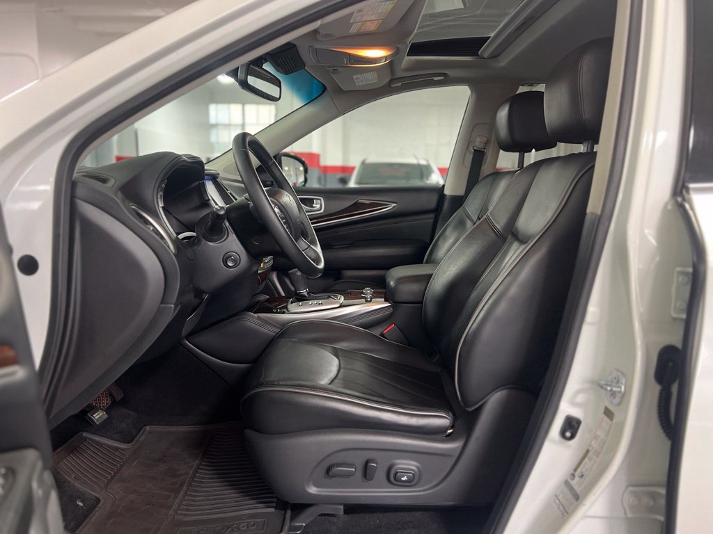 Used 2015 INFINITI QX60 Luxe w/ Deluxe Touring Package AWD/4WD image 12