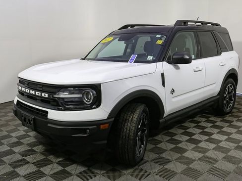 Used 2022 Ford Bronco Sport Outer Banks image 5