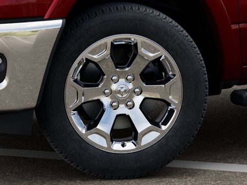 New 2026 RAM 1500 4x4 Crew Cab image 8