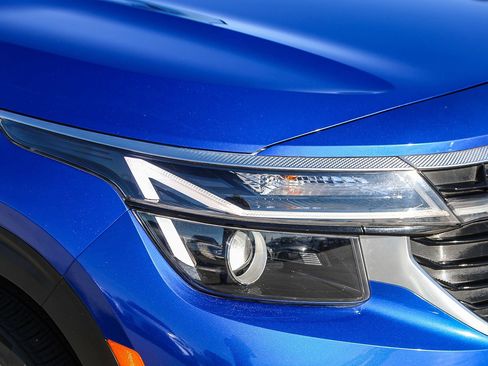 Used 2024 Kia Seltos S image 8