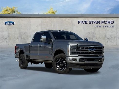 Used 2024 Ford F250 Platinum image 1