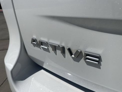 Used 2025 Ford Expedition Active RWD image 32