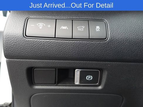 Used 2023 Hyundai Santa Fe SEL image 13