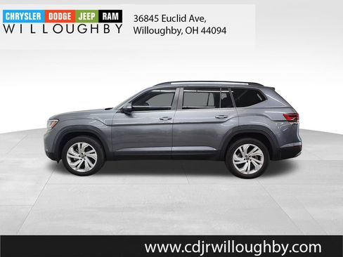 Used 2021 Volkswagen Atlas SE w/ Panoramic Sunroof Package AWD/4WD image 5