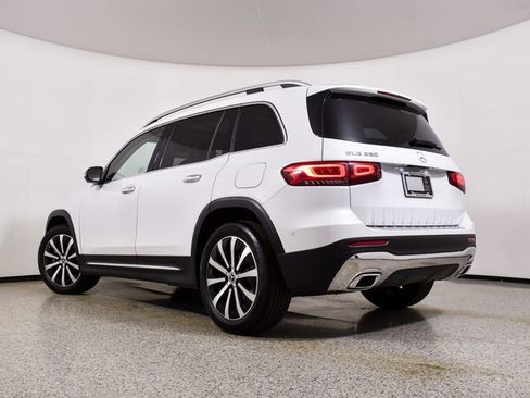 Used 2022 Mercedes-Benz GLB 250 image 14