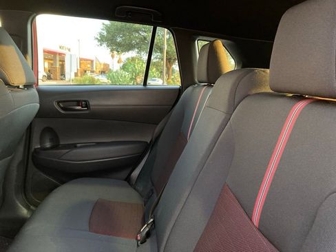 Used 2024 Toyota Corolla Cross AWD Hybrid image 11