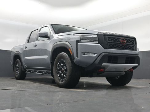 Used 2024 Nissan Frontier PRO-4X w/ Pro Premium Package image 44