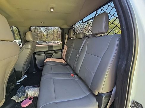 Used 2019 Ford F350 XL w/ Power Equipment Group AWD/4WD image 15