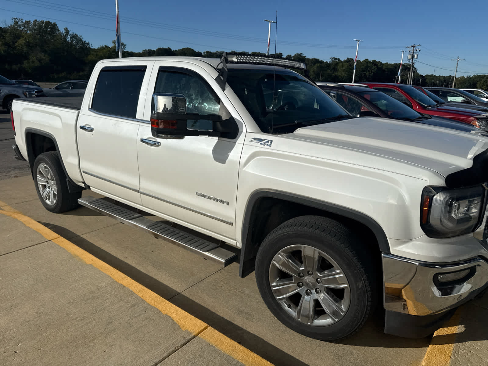 Used 2016 GMC Sierra 1500 SLT AWD/4WD image 4