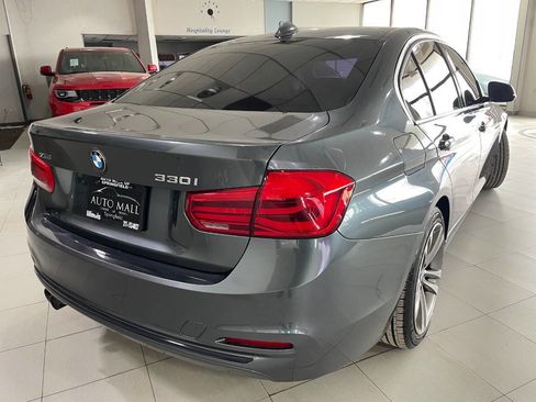 Used 2018 BMW 330i xDrive Sedan image 7