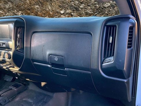 Used 2019 Chevrolet Silverado 2500 W/T w/ WT Convenience Package image 9