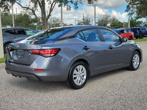 Certified 2025 Nissan Sentra S FWD image 5
