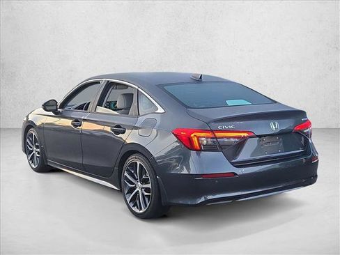 Used 2024 Honda Civic Touring image 7