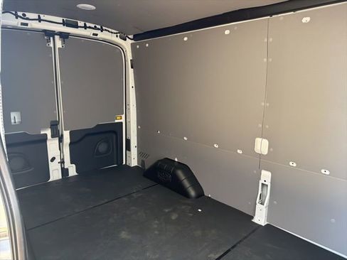 New 2026 Ford Transit 250 148 Medium Roof image 15