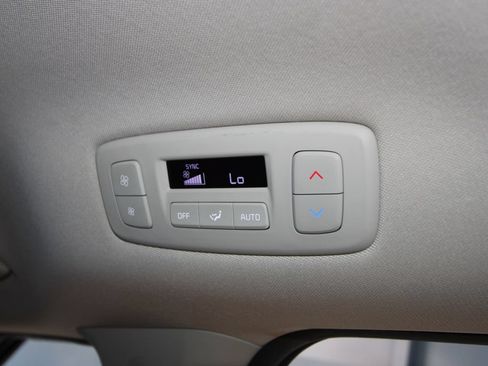 Used 2022 Kia Carnival SX Prestige FWD image 31