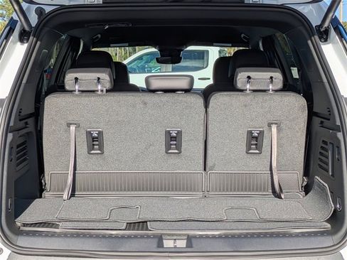 Used 2024 GMC Sierra 3500 AT4 w/ AT4 Premium Plus Package image 14