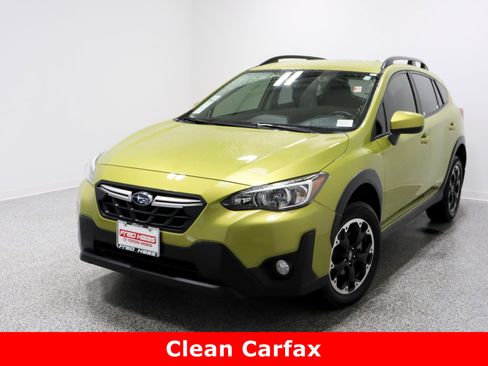 Used 2022 Subaru Crosstrek 2.0i Premium w/ Popular Package #4A image 2