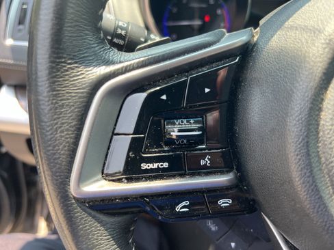 Used 2018 Subaru Legacy 2.5i Limited AWD/4WD image 13