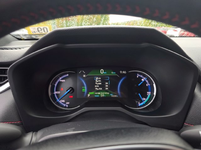 Used 2022 Toyota RAV4 SE w/ Weather & Moonroof Package AWD/4WD image 30