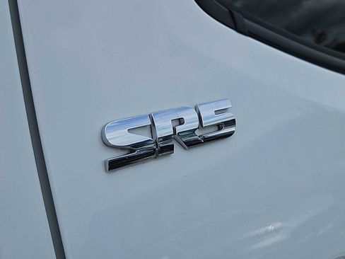 Used 2023 Toyota Tacoma SR5 AWD/4WD image 12