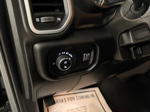 Certified 2024 RAM 2500 Big Horn w/ Night Edition AWD/4WD image 43
