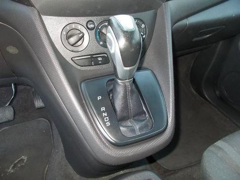 Used 2014 Ford Transit Connect XLT image 36