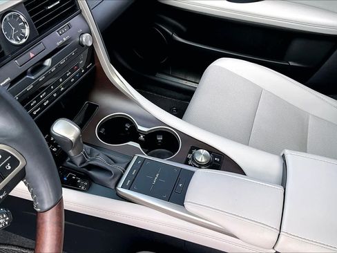 Used 2022 Lexus RX 350 FWD w/ Premium Package image 17