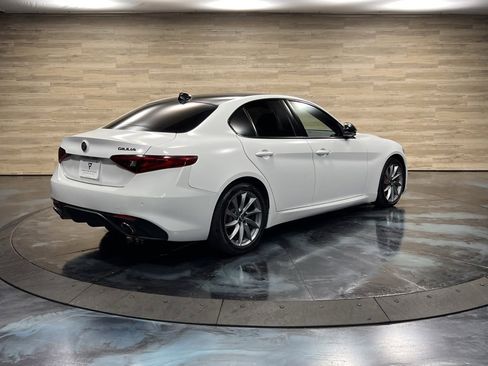 Used 2021 Alfa Romeo Giulia Ti w/ Nero Edizione image 14