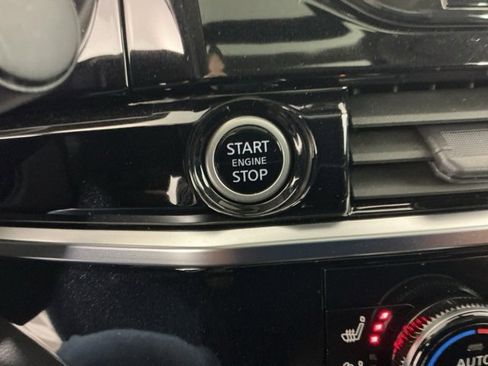 Used 2023 Nissan Pathfinder Platinum image 25