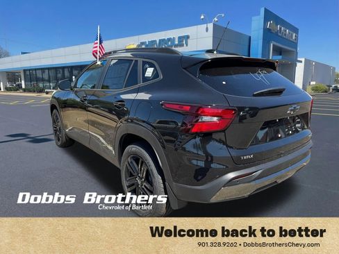 New 2026 Chevrolet Trax ACTIV FWD image 5