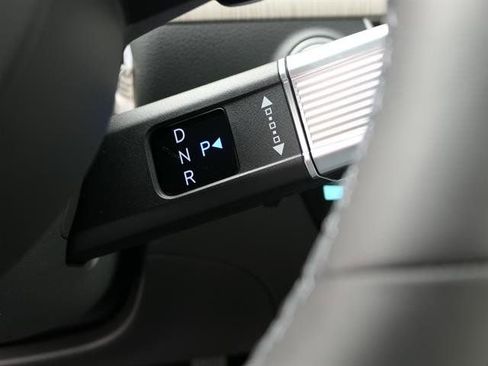 New 2025 Hyundai Sonata Limited image 16