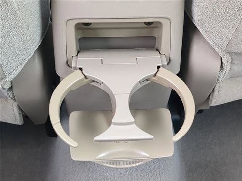 Used 2005 Toyota Corolla CE image 15