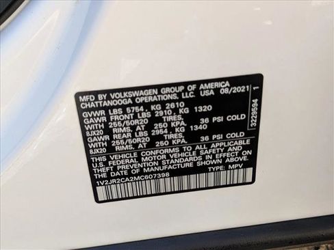 Used 2021 Volkswagen Atlas SE image 26