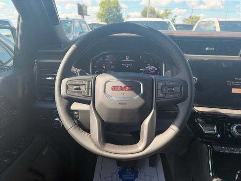 New 2026 GMC Sierra 1500 AT4 w/ AT4 Premium Package AWD/4WD image 15