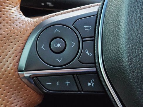 Used 2019 Toyota Avalon Limited w/ Advanced Safety Package FWD image 24