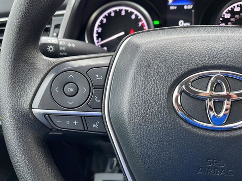 Used 2024 Toyota Camry LE image 17