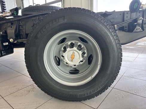 New 2026 Chevrolet Silverado 3500 W/T w/ WT Convenience Package image 7